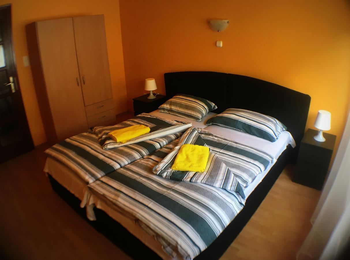 Bed and Breakfast Palota Panzió Budapest Exterior foto